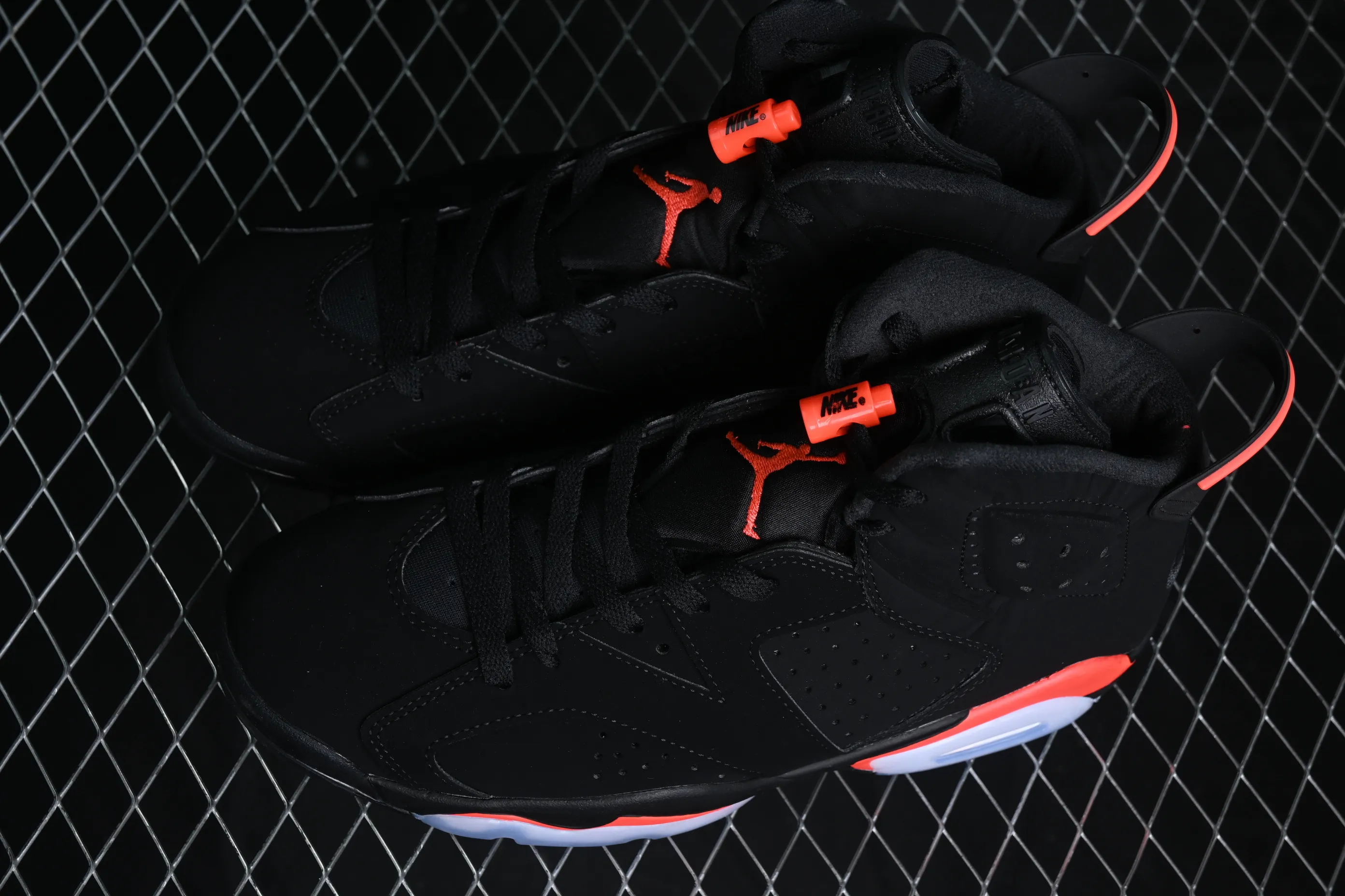 All categories Air Jordan Jordan series basketball shoes Air Jordan 6 F version Air Jordan 6 "Infrared" AJ6 Joe 6 black infrared 3M reflective basketball men's shoes 384664-060